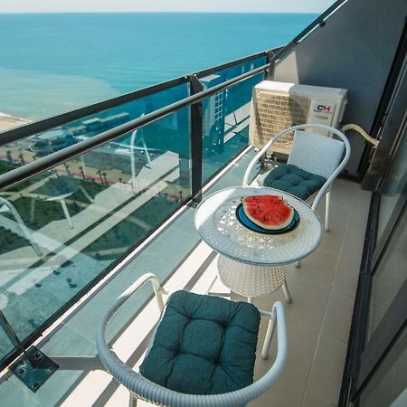 Orange Sky Apartments Beach Tower Батумі Екстер'єр фото
