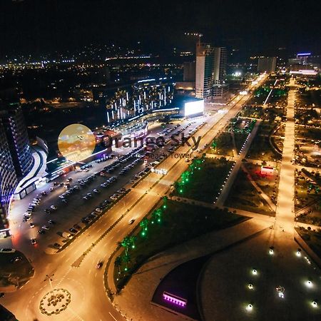 Orange Sky Apartments Beach Tower Батумі Екстер'єр фото