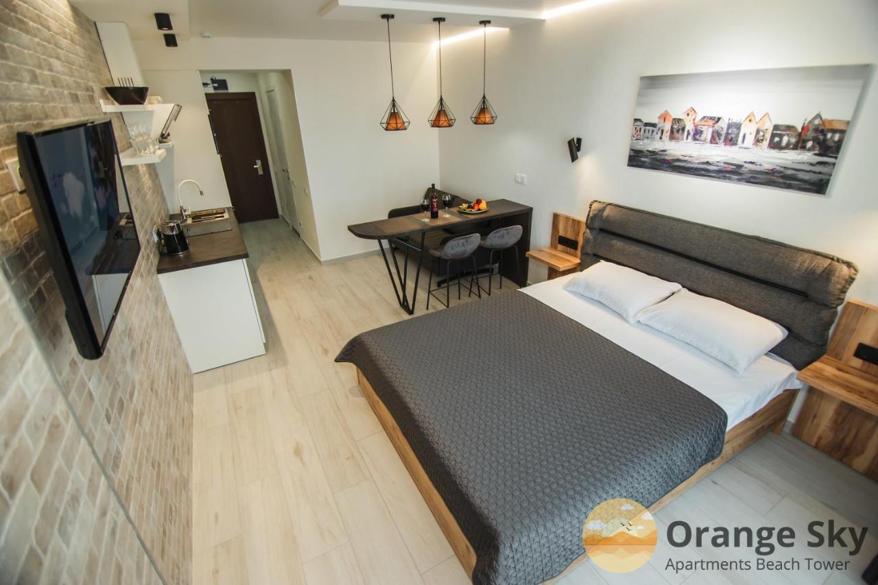 Orange Sky Apartments Beach Tower Батумі Екстер'єр фото