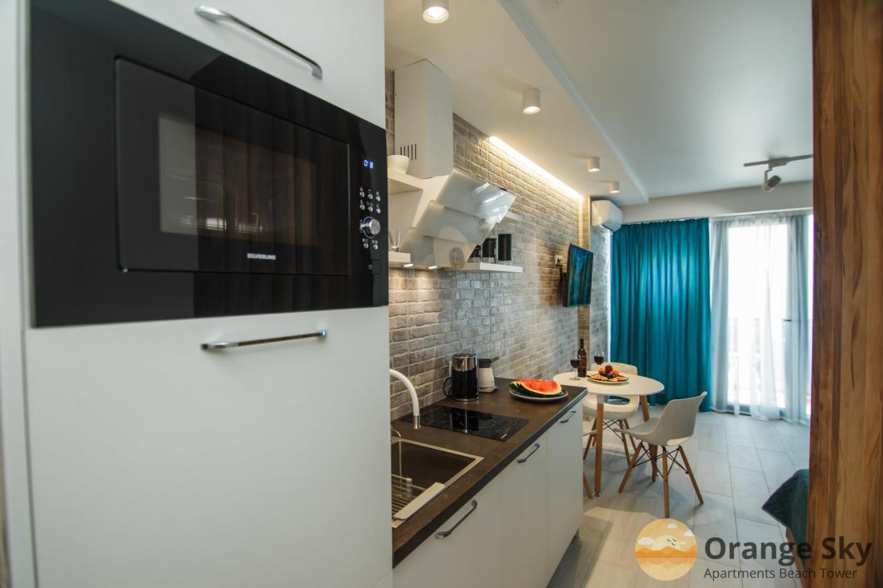 Orange Sky Apartments Beach Tower Батумі Екстер'єр фото